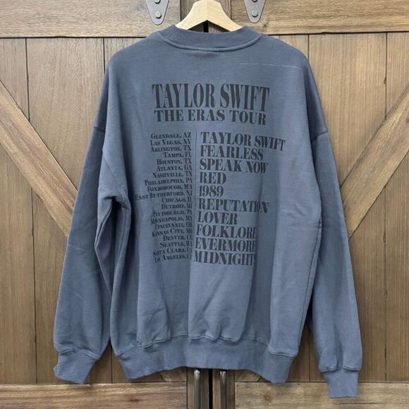 NEW The Eras Tour Blue Crewneck Sweatshirt *Flaw Taylor Swift 2023 sz 2XL - Picture 1 of 7